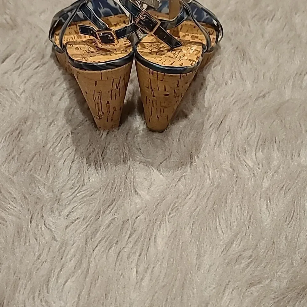 Bandolino‎ womens blue cork wedges with ankle strap size 9 1/2